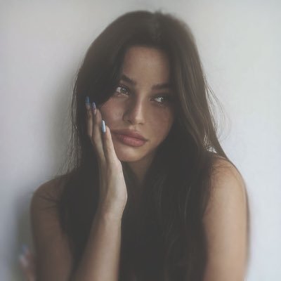 nellystans's profile picture. 