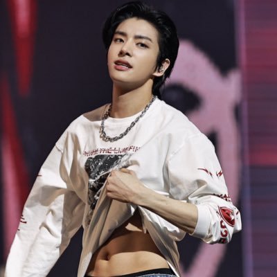 pervboy__'s profile picture. Unreal 2002🇦🇺🇰🇷 - Aussie boy from ENHYPEN who has handsome face and sweet smile if he smile. known as Shim Jaeyun