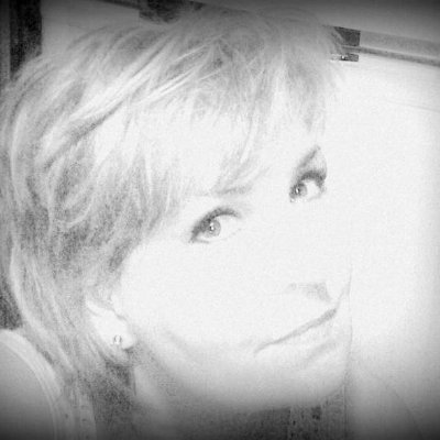 irina_chuprina's profile picture. Поживем -  увидим,
Доживем -  узнаем,
Выживем - учтём.