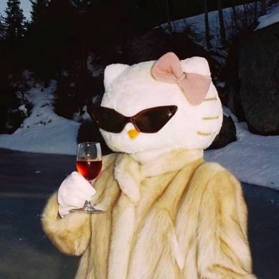 __aariesvibesss's profile picture. I’m nice as fuck. so, if you see me being mean to someone, they earned that shit