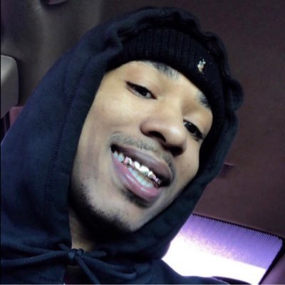 moneymitchXXX's profile picture. Masc booty 🍑🛟 International 🇨🇺🇬🇧 amante del botín 😊 Reposting booty content 🔥 subscribe to my 🌶️ links below ⬇️ main acc @therealpmitch ⬅️