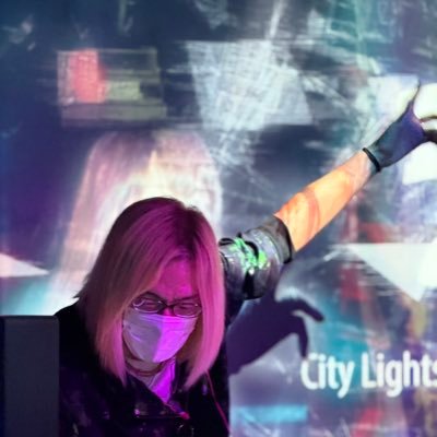 Yui_iro1193's profile picture. 猫と暮らす金髪な男性。競走馬.野球(広島東洋カープ).SuperGT.競艇.競輪。速い曲(UK.Hardcore.Hardstyle)が大好きなやつ。Air Groove共同主催(代表)ミライノトビラ(代表)HeLLo AGAIN共同主催/オファーなどDM(23時以降翌日返信)でお願いします。生きようナ2026。