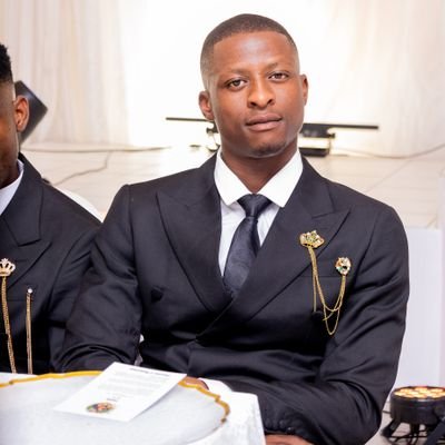 lebothatguy's profile picture. dreamt it, then real-lifed it....
well still trying 😉.