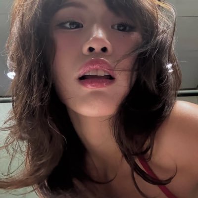 ziaftwalo's profile picture. #bini for life