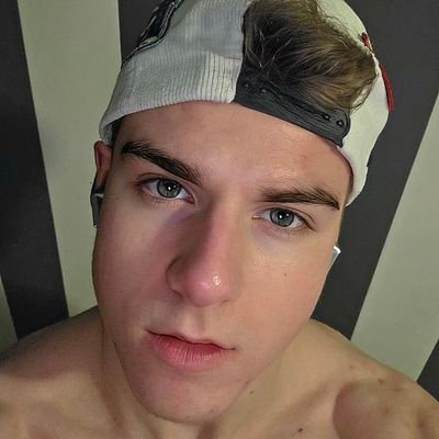 SupremeKingMike's profile picture. 18  | Financial domination | Hot straight alpha | https://t.co/zEUGE5WuOJ | Verified |