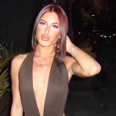 spoiledbunniii's profile picture. spoiled💋