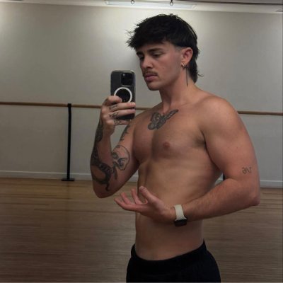 dan_top62057's profile picture. Top | 9” | Dunedin
Straight-up, drama-free, and confident in what I bring. Looking for fun with like-minded guys who appreciate a strong ltop.