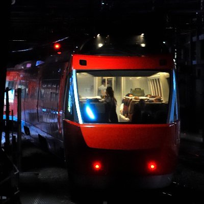 H22modelbuilder's profile picture. 1000形R車の写真：@H22mo_se96 
編成より風景が好み、LEDライトの車両が大好きです。

デザインと音のかっこいいカメラが好きです（Nikon Fマウント）。