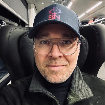 FuturFlo's profile picture. Founder & CEO @BlockchaiNorth + @BNCreatives