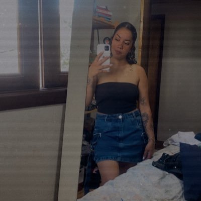 alcalvess's profile picture. ta tudo errado mas eu tô arrumando