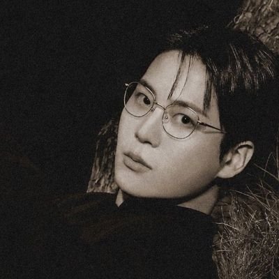 susunasu's profile picture. i love people in my header seriously