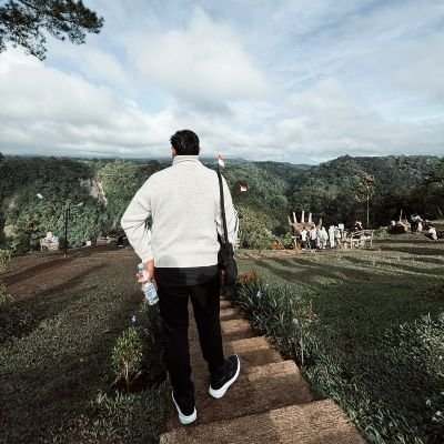 brader_young's profile picture. 