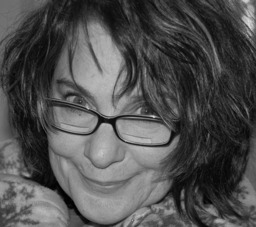 nonfiction editor & writer, children book author, virtual assistant. http://t.co/6tJtMaQhQE. My dogs and cats rule my life.