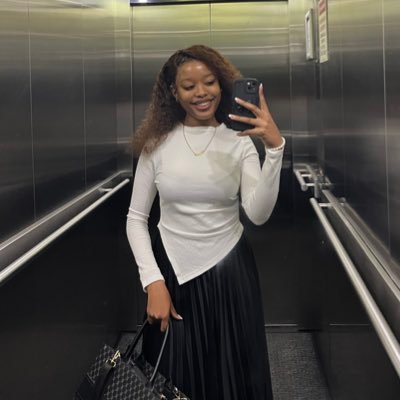 NoluNkosi's profile picture. 