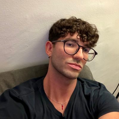 nonsolopier's profile picture. when i’ll pass away look for me in a sunset