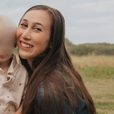 thecavemommy's profile picture. mommy to cave 👦🏼 & forest 👶🏼 traddie baddie to @thecavedaddy. expert fact checker! correct about everything!