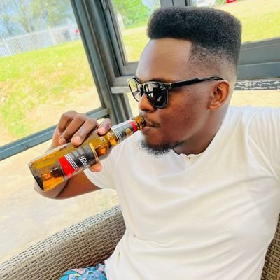 Qiniso__Thole's profile picture. 