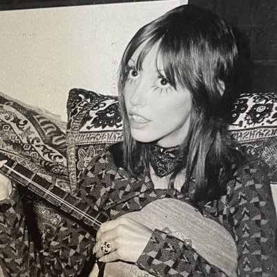 imbetternowkms's profile picture. 24 ENFP - writing, reading, esports

she/her