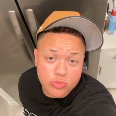 the_wavo's profile picture. God|MSU🐶 ‘23|USM 🦅‘25|🏳️‍⚧️|