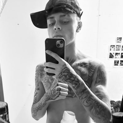 ryanz066's profile picture. 