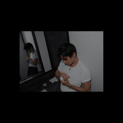 negancholy's profile picture. 