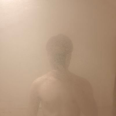 dudu990606's profile picture. 有人来拯救我吗？