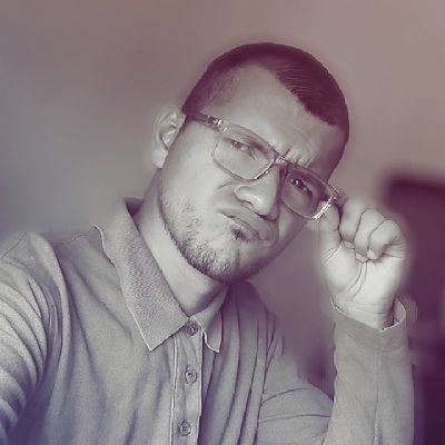 Cefalotinas's profile picture. Política 🌐 | Poesía ✒️ | Sexo 🔞 | Actualidad 🗞️ | Hilos 🧵 | Salud ⚕️ | Fotografía 📷| Mucho más política | Polémicas 💥 | Cotidianidad 🚙 | + 16 años en X |