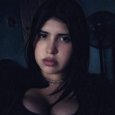 abruuzz_'s profile picture. 🩸