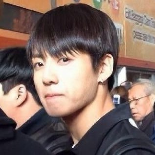 bunysick's profile picture. bts is 7