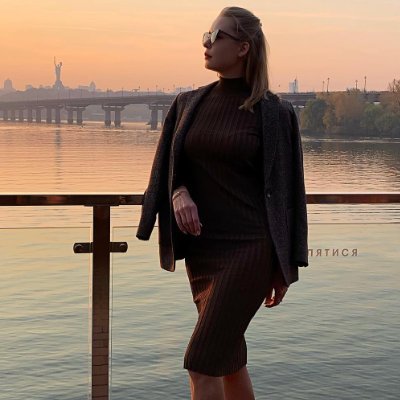 MariaInStates's profile picture. ☕️ Coffee + words = my romance
📸 Taking photos is love | Traveling is oxygen
🖤 No explanation, no definition
FreeSoul CoolGirlDiary