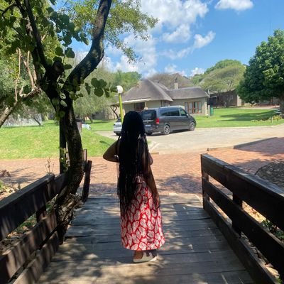 faithmolefe_'s profile picture. 