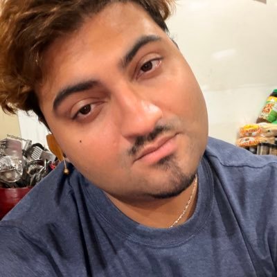 SinAdam333's profile picture. 