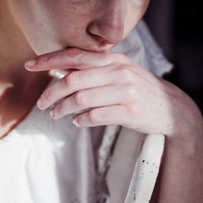 AUR3OLee's profile picture. .........𝘐 𝘱𝘢𝘪𝘯𝘵𝘦𝘥 𝘮𝘺 𝘸𝘰𝘳𝘭𝘥 𝘸𝘪𝘵𝘩 𝘫𝘰𝘺. 𝘦𝘷𝘦𝘳𝘺𝘸𝘩𝘦𝘳𝘦 𝘐 𝘸𝘦𝘯𝘵 𝘪𝘵 𝘣𝘦𝘤𝘢𝘮𝘦 𝘮𝘺 𝘏𝘦𝘢𝘷𝘦𝘯.🌻