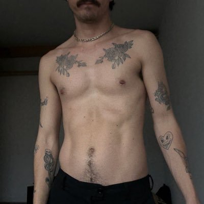 evilgoblinn's profile picture. white trash bator... +18 contente creator// dm for collabs https://t.co/Yasd5W1UUx