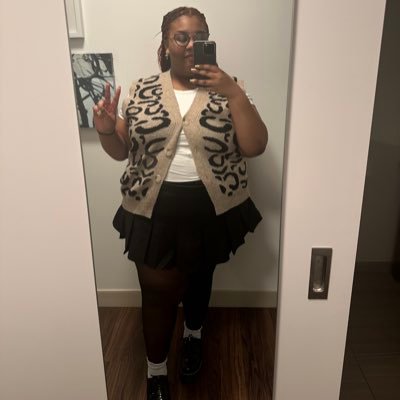 janiyawash88's profile picture. Tell me, do you ever cry...