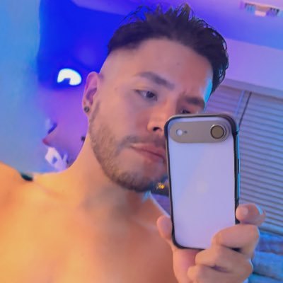 x9x26x_'s profile picture. In A THROUPLE w/ @onlyfansx9x26x & @x09x26x ❤️‍🔥🏳️‍🌈🇲🇽 #NSFW🔞 | WATCH NOW & Subscribe ⤵️ https://t.co/4bNmeC0BfE OR https://t.co/D2Mt6NRf1O |