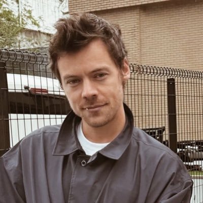 harrymotif's profile picture. 