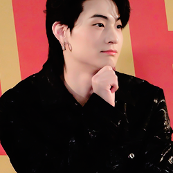 LB94J's profile picture. he is 𝐝𝐞𝐟𝐬𝐨𝐮𝐥, it hɑs become ɑ bɑd hɑbit ⠀ ⠀⠀⠀ ⠀ ⠀ ⠀ ⠀ ⠀ not to be like others ɑnd 𝐥𝐨𝐧𝐞𝐥𝐲 ɑlwɑys ·