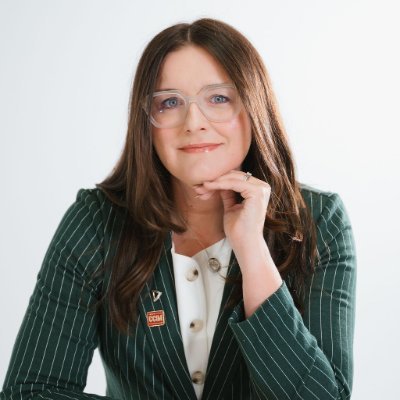 amycalandrino's profile picture. Orlando Commercial Real Estate 🏢 Author 📕 The Performance Mindset Show 🎙️ Helping Business Owners Prosper & Create Wealth 💰Comments are my own. 🤔