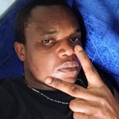 Taalord1's profile picture. Artiste in youwereme inc group,
life around the corner