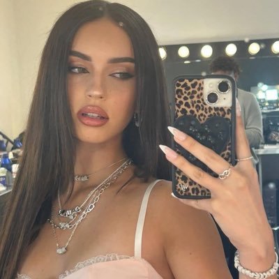 fayooz20_'s profile picture. ❣️