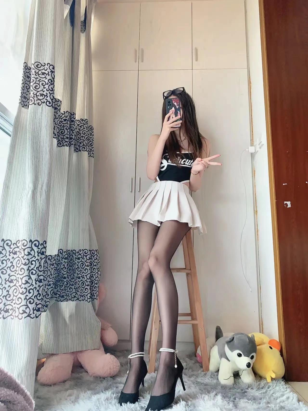 InaAlice272979's profile picture. 