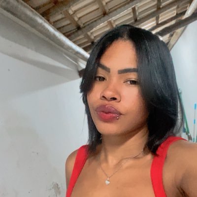 vicsx0's profile picture. 