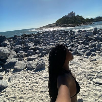 _itsmirelly's profile picture. Provérbios 16:3 💖