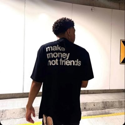 Chani_chali's profile picture. 🎱🎱🎱 |♟️ | CONSTRUCTION | FINANCE | MEDIA