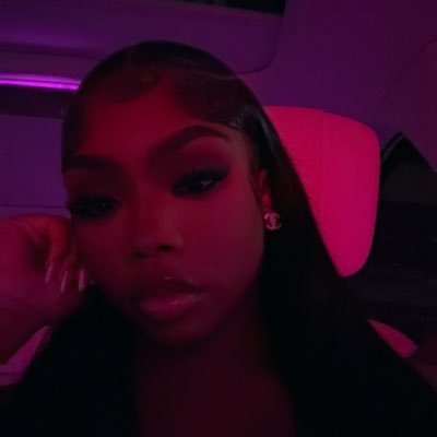Thegirllkp's profile picture. The Princess. IG: _miyahhxo