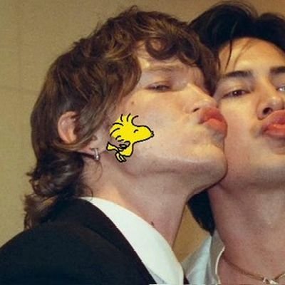 invchainsw's profile picture. i draw (sometimes) | #offline era — more reposts than actual posts