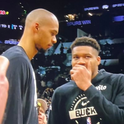 locospur's profile picture. Dawgs. #porvida