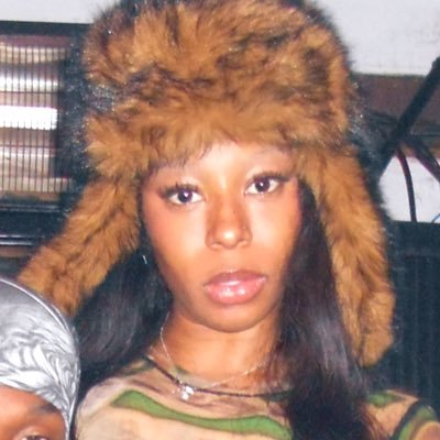 _thatssorayven's profile picture. give a fuck if u fw me...💖!!!