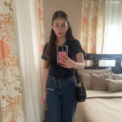 HALAHLOUIE's profile picture. AE||JU